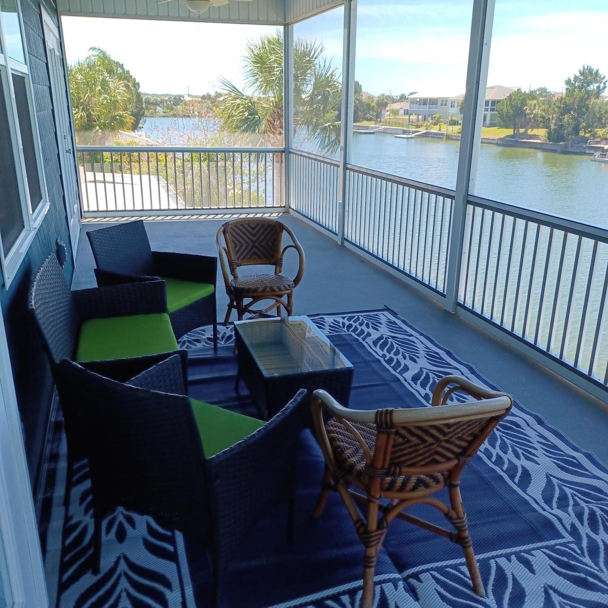 Newly Remodeled Gulf Canal Home With Floating Dock And Kayaks Hernando Beach 外观 照片